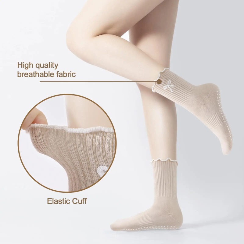 Professional Yoga Socks, Cotto - Pilates & Yoga Training Center review and price